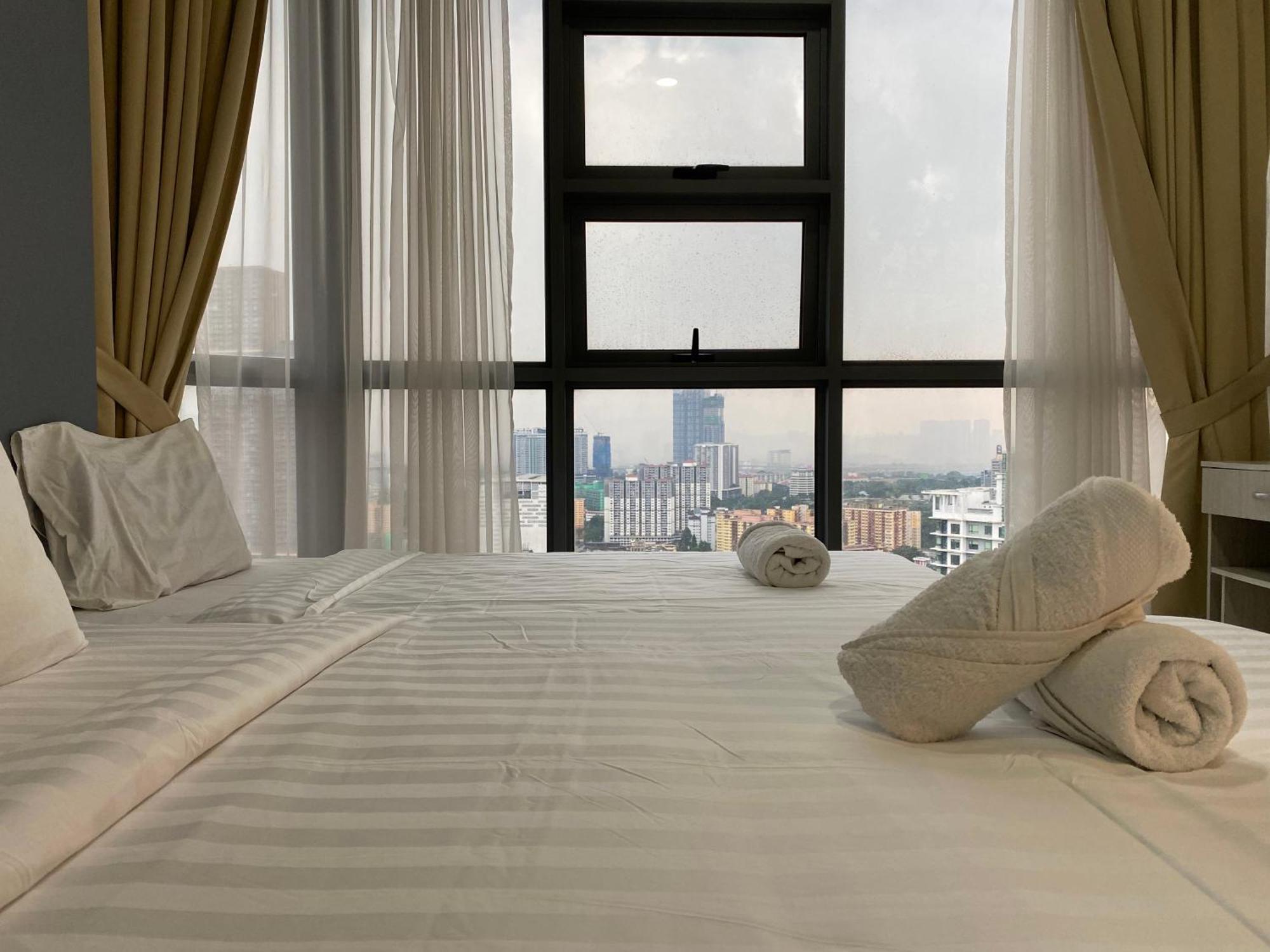 Eclipse Robertson Bukit Bintang Apartment Kuala Lumpur